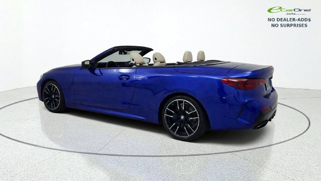 Used 2026 BMW M440i Convertible RWD image 5