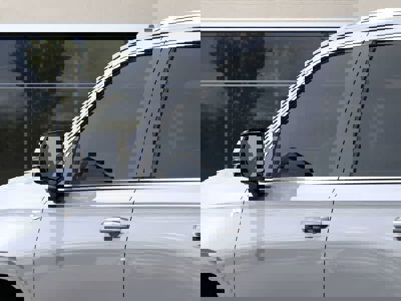 New 2026 Cadillac Escalade Luxury image 12