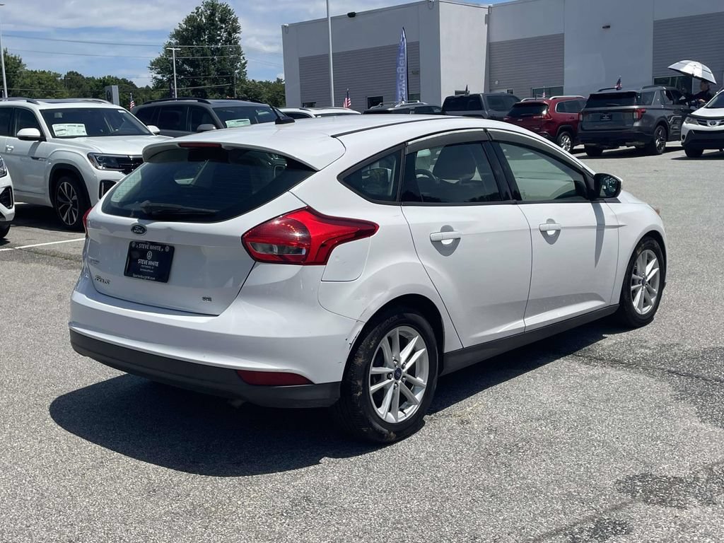 Used 2015 Ford Focus SE FWD image 6