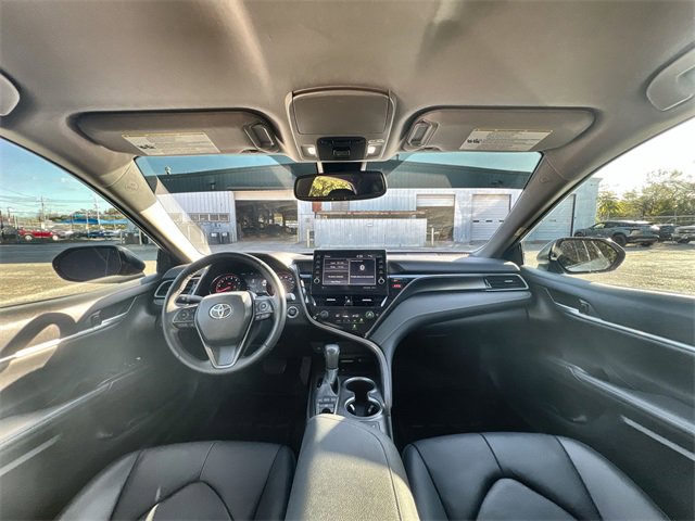 Used 2023 Toyota Camry XSE image 19