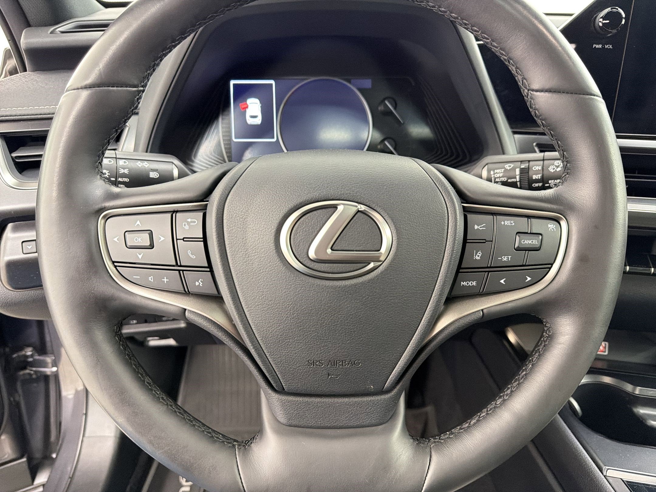 Certified 2023 Lexus UX 250h FWD w/ Accessory Package (Z2) image 16