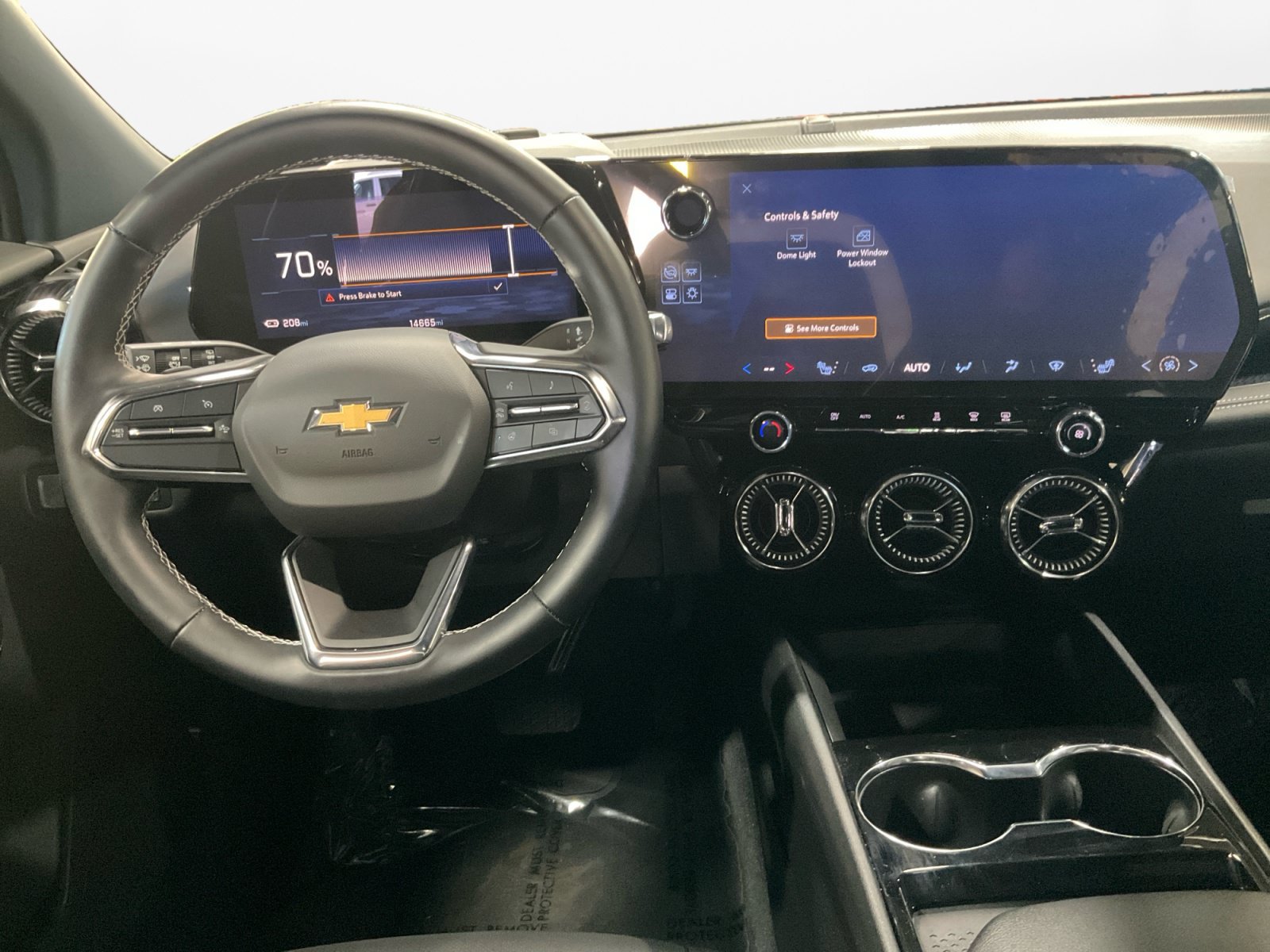 Used 2024 Chevrolet Blazer EV LT AWD/4WD image 11