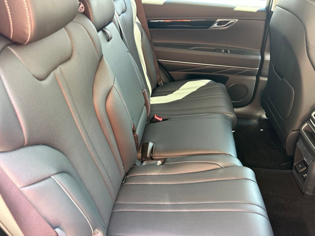 New 2026 Genesis GV80 2.5T AWD/4WD image 15