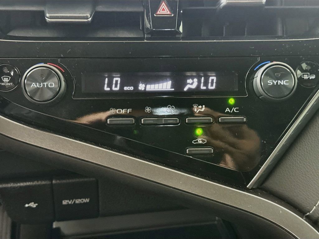 Certified 2023 Toyota Camry SE FWD image 16