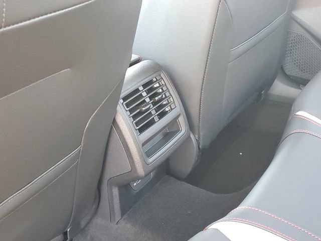 New 2026 Volkswagen GTI SE image 28