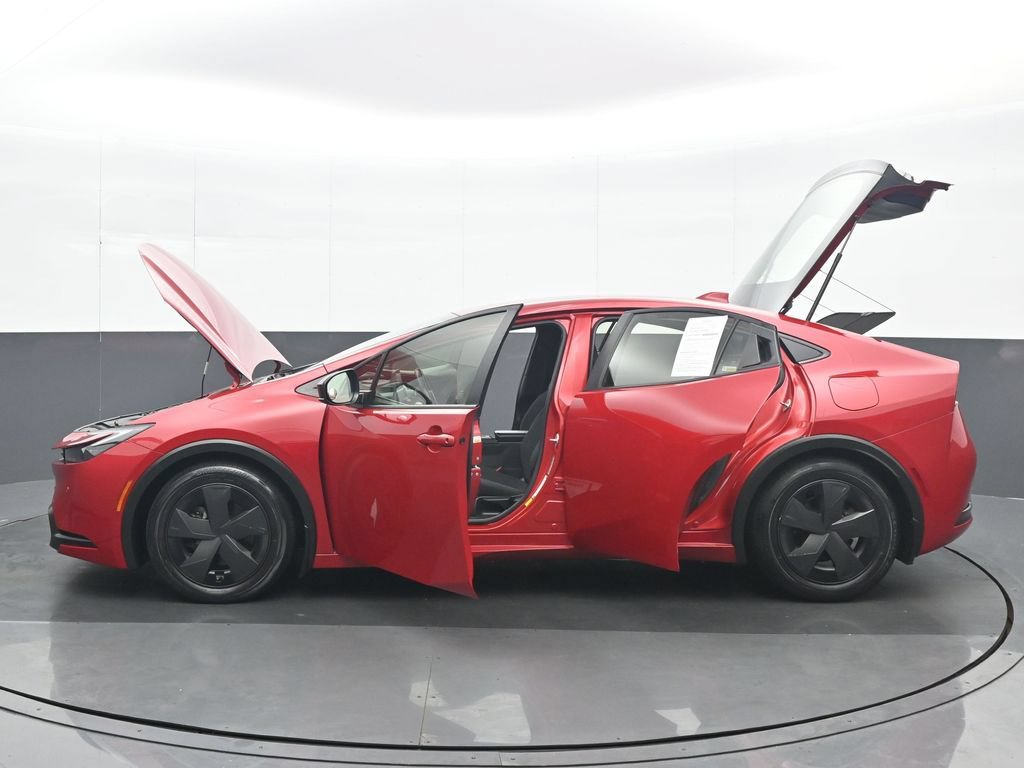 Used 2023 Toyota Prius Prime FWD image 41