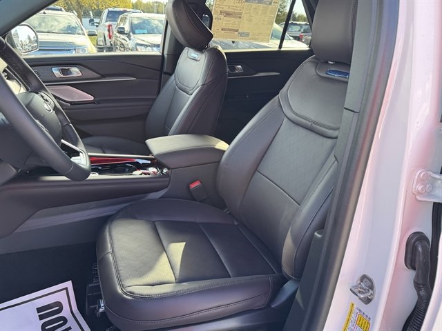New 2026 Ford Explorer Platinum image 20