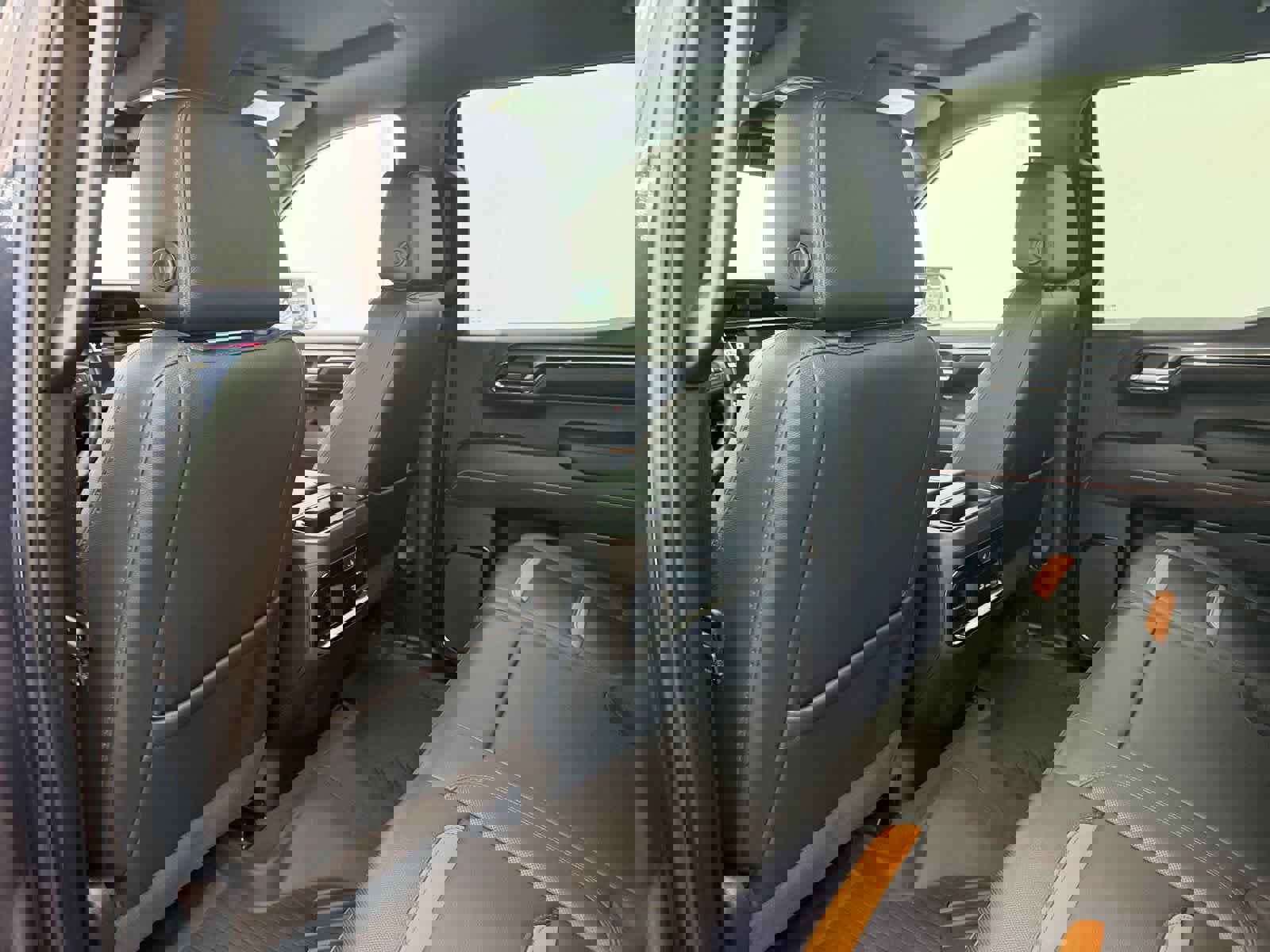 Used 2023 GMC Sierra 1500 AT4 image 18