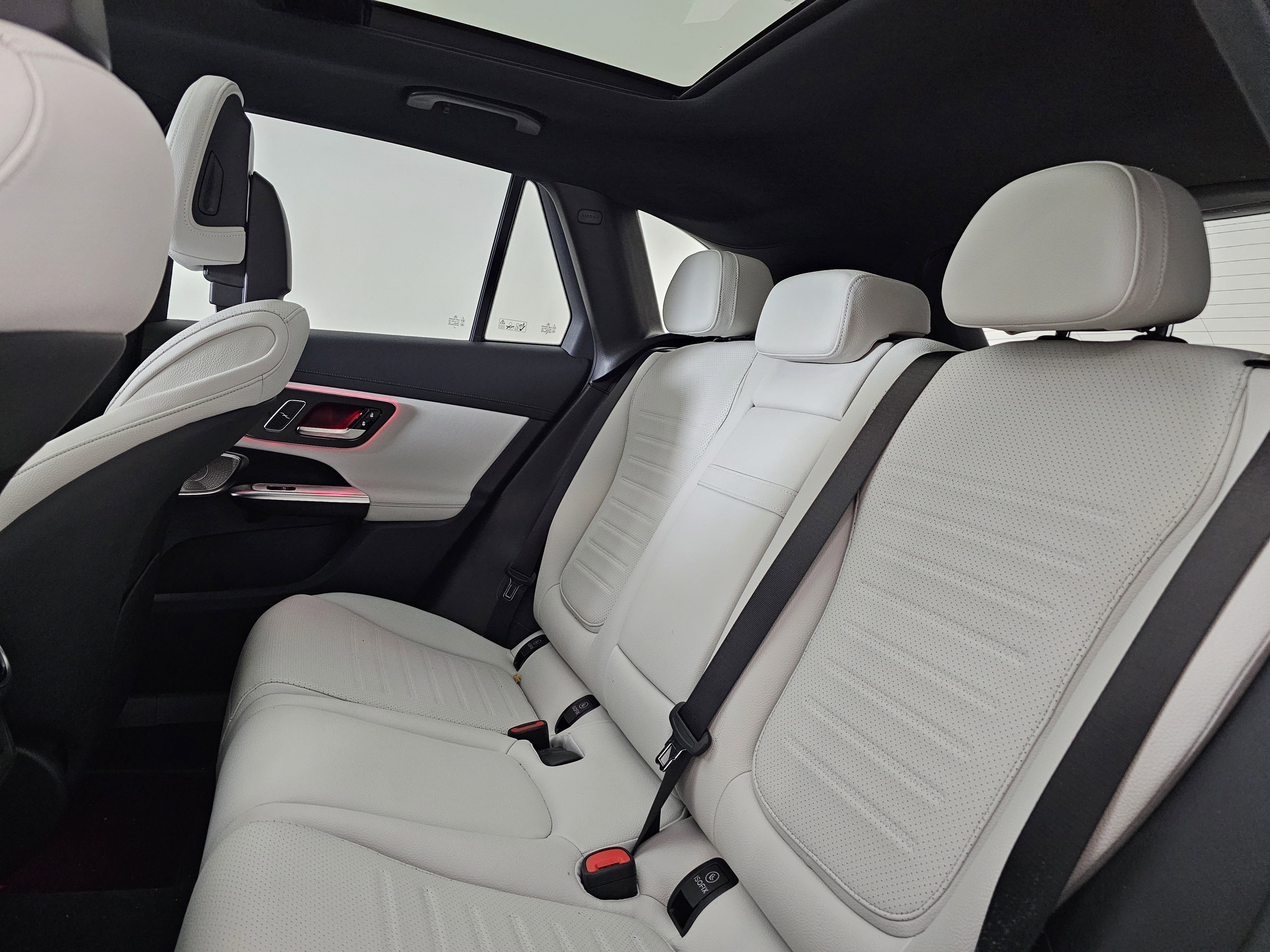 Used 2024 Mercedes-Benz GLC 300 4MATIC image 14