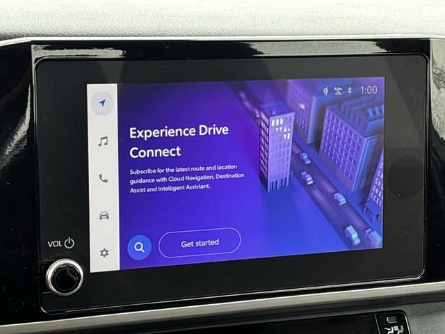 Used 2025 Toyota Camry SE image 12