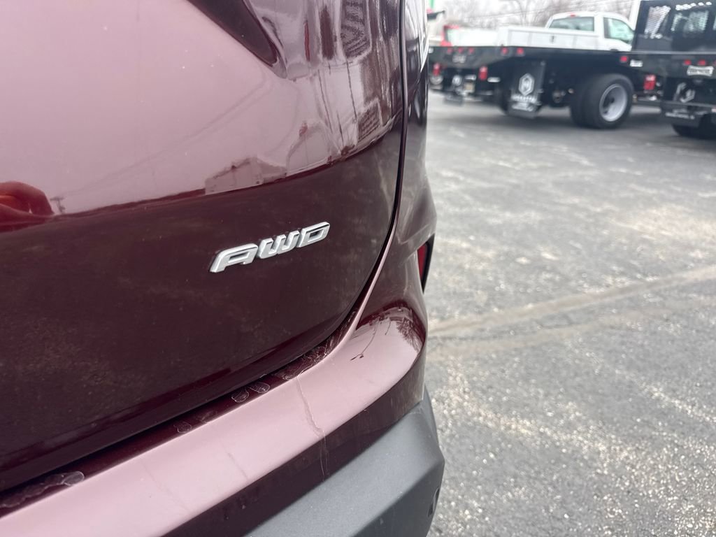 Used 2023 Ford Edge SEL w/ Convenience Package image 11