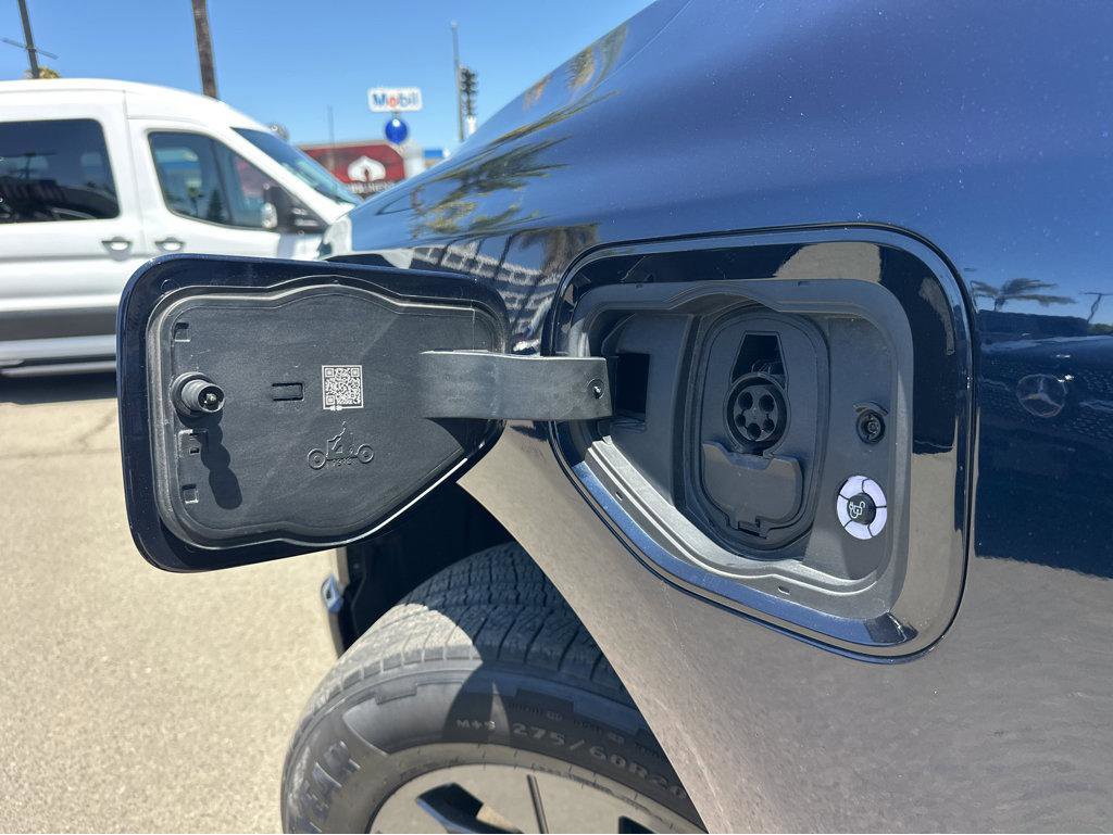 Used 2024 Ford F150 Lightning Lariat AWD/4WD image 48