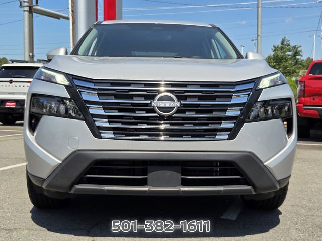 Certified 2024 Nissan Rogue SV FWD image 2