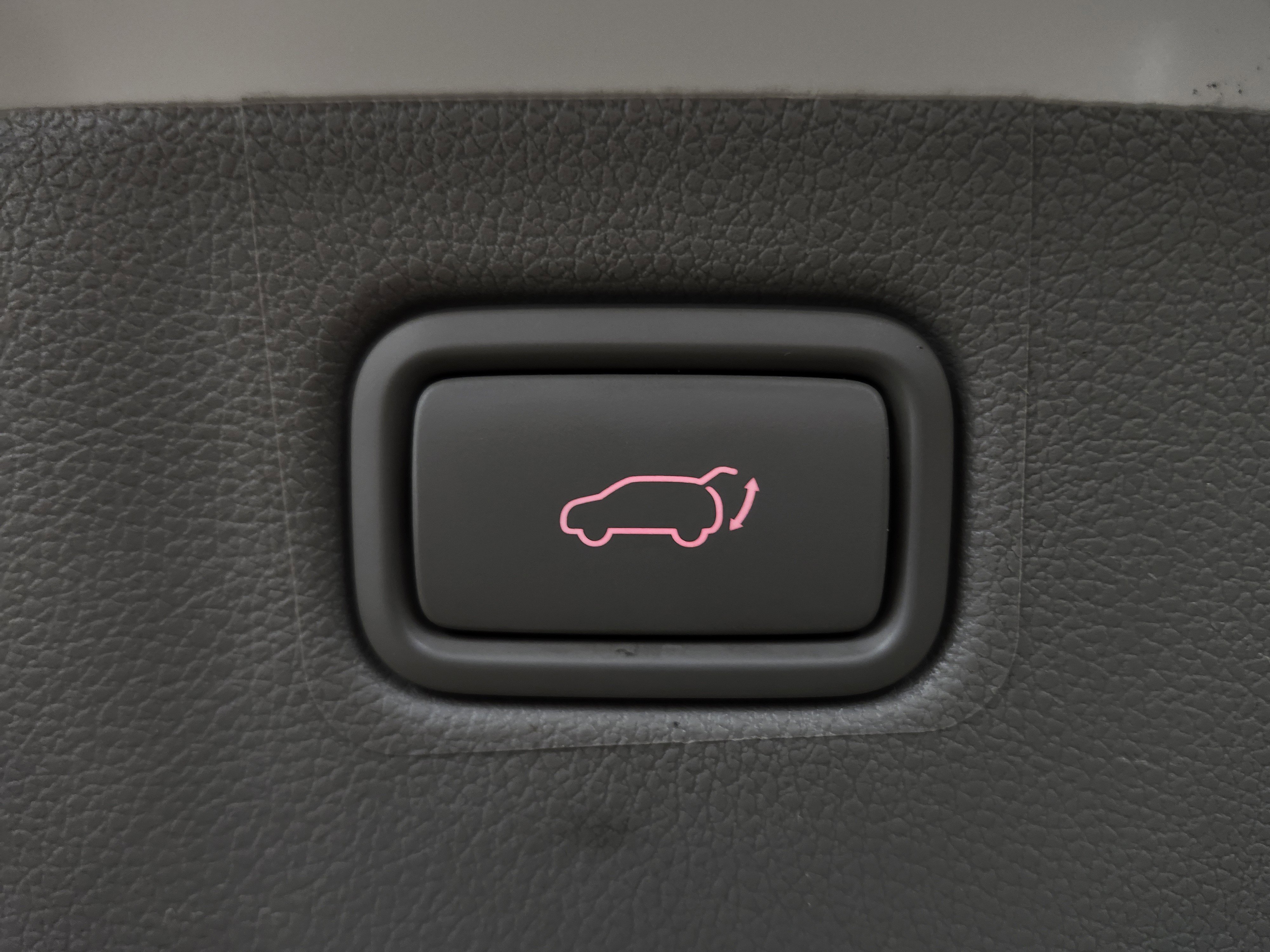 Used 2015 Kia Sedona SX image 24