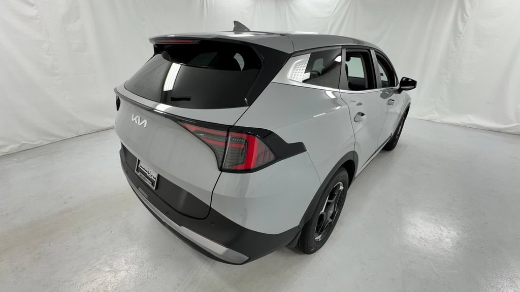 New 2026 Kia Sportage EX FWD image 3