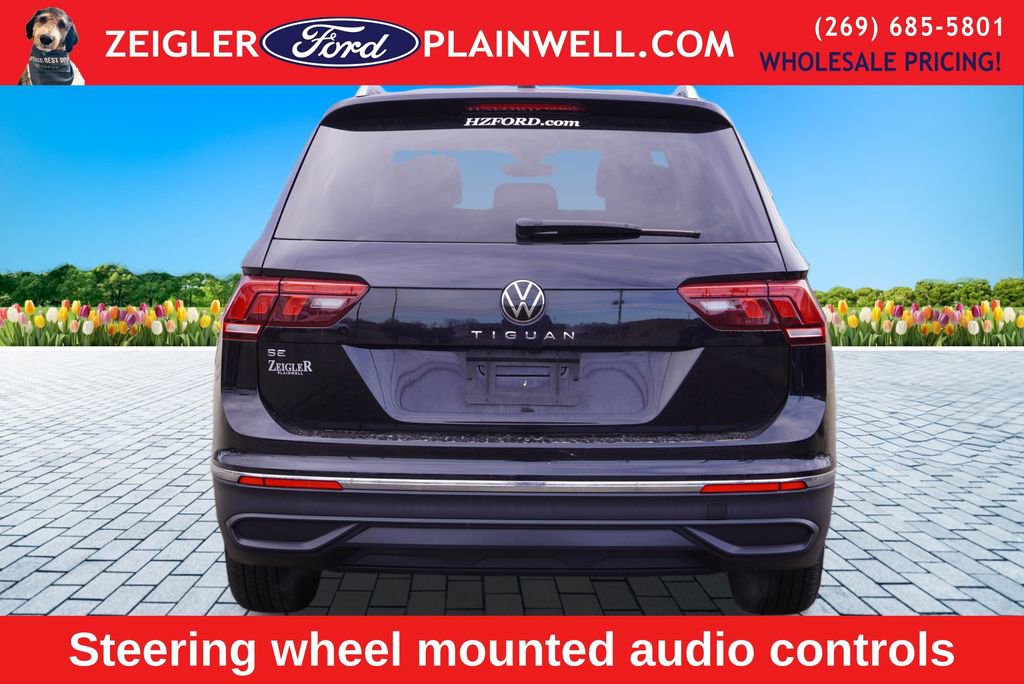 Used 2024 Volkswagen Tiguan SE image 4