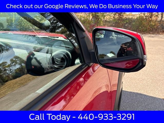 Used 2017 Toyota Tacoma TRD Off-Road image 33