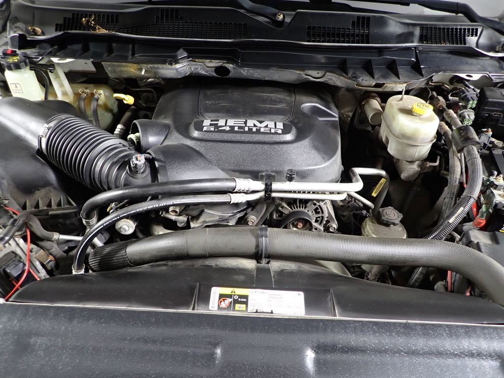 Used 2017 RAM 2500 Tradesman w/ Chrome Appearance Group image 12