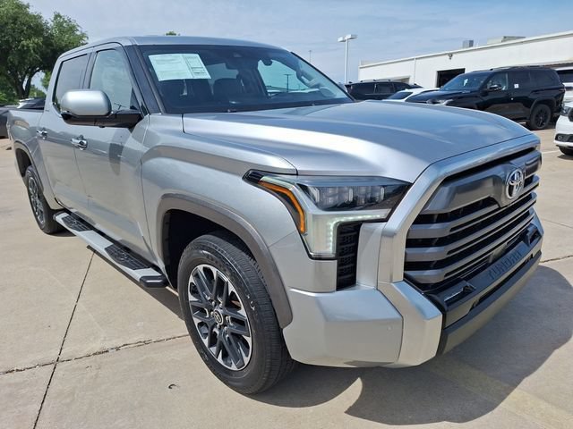 Used 2023 Toyota Tundra Limited AWD/4WD image 7