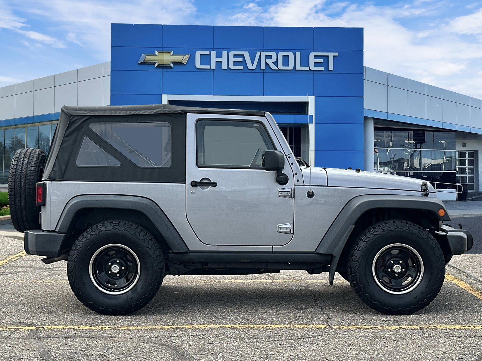 Used 2015 Jeep Wrangler Sport AWD/4WD image 5