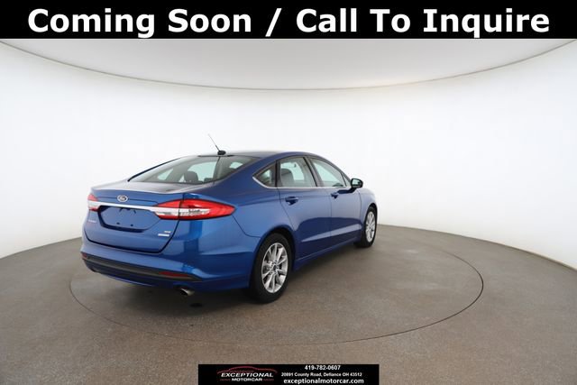 Used 2017 Ford Fusion SE image 18