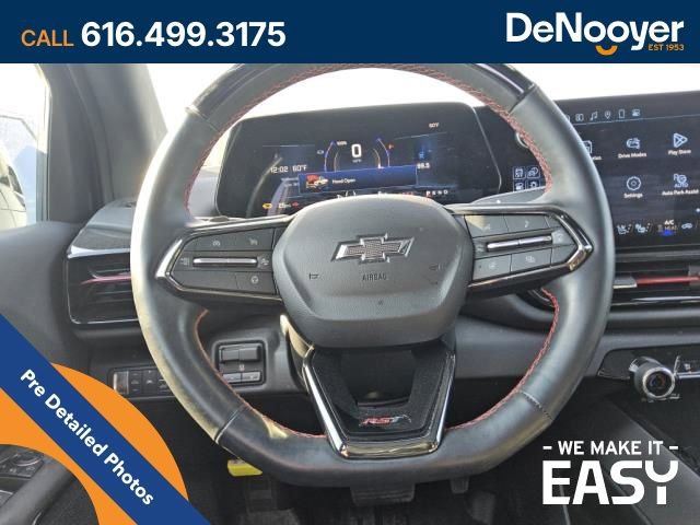 Used 2025 Chevrolet Silverado EV RST AWD/4WD image 13