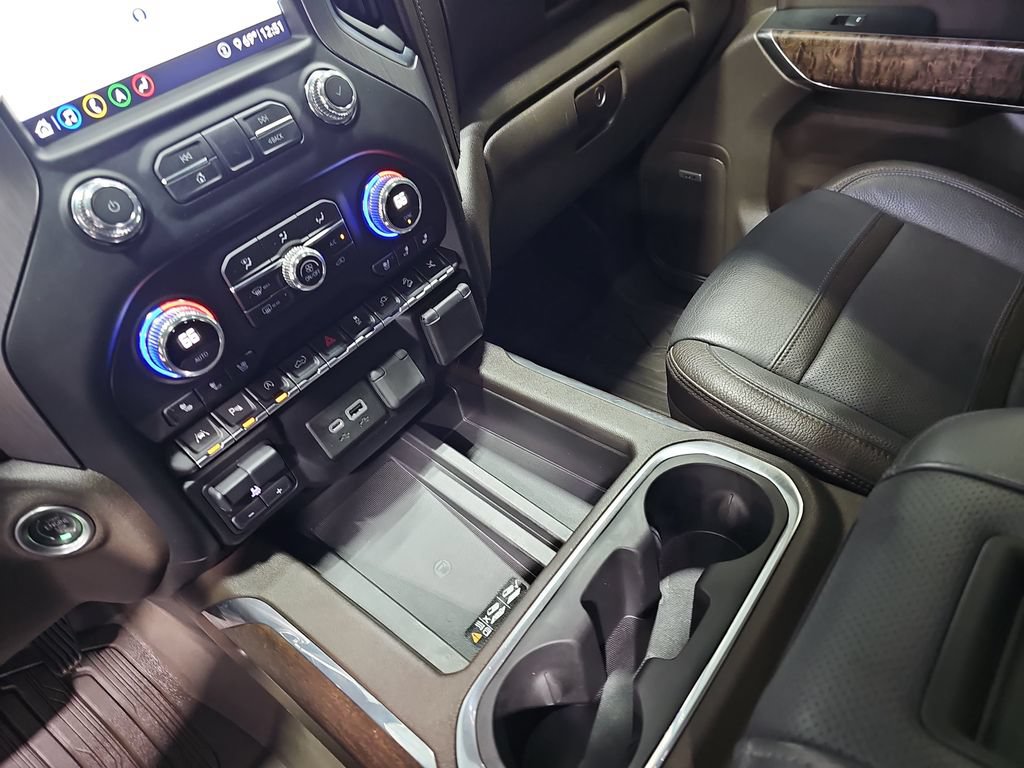 Used 2020 GMC Sierra 1500 Denali w/ Denali Ultimate Package AWD/4WD image 25