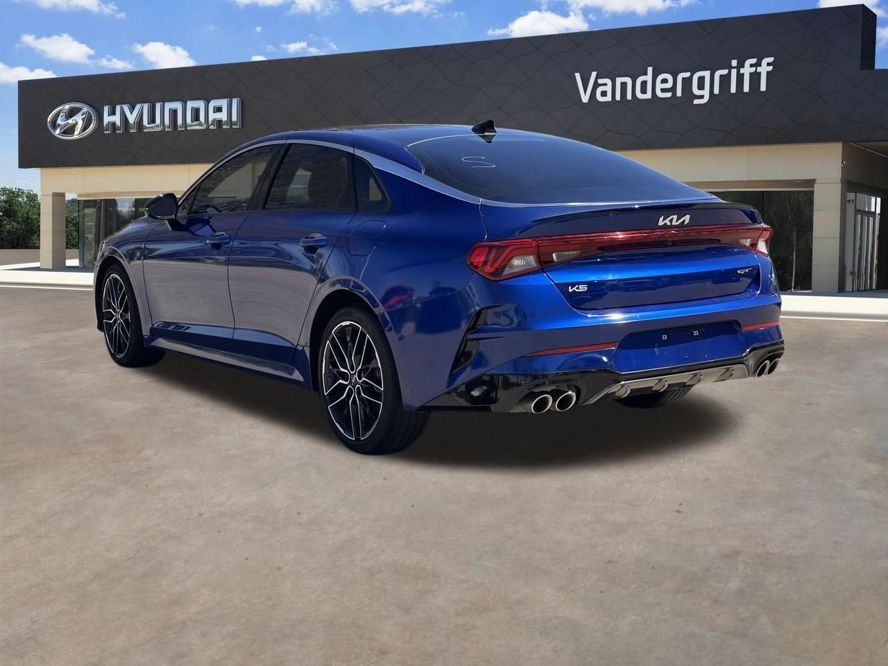 Used 2023 Kia K5 GT image 10