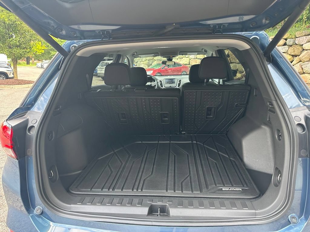 Used 2024 Chevrolet Equinox LT w/ LPO, Floor Liner Package FWD image 27