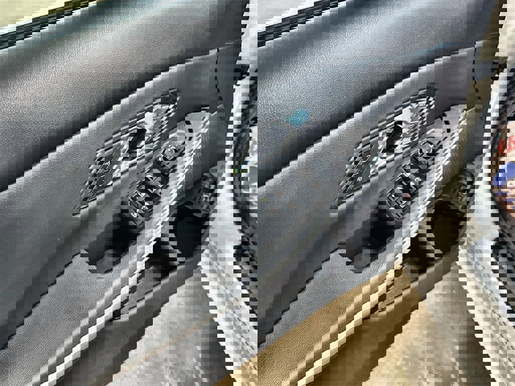 Used 2024 BMW 330i xDrive 330i xDrive Convenience w/ Convenience Package image 14