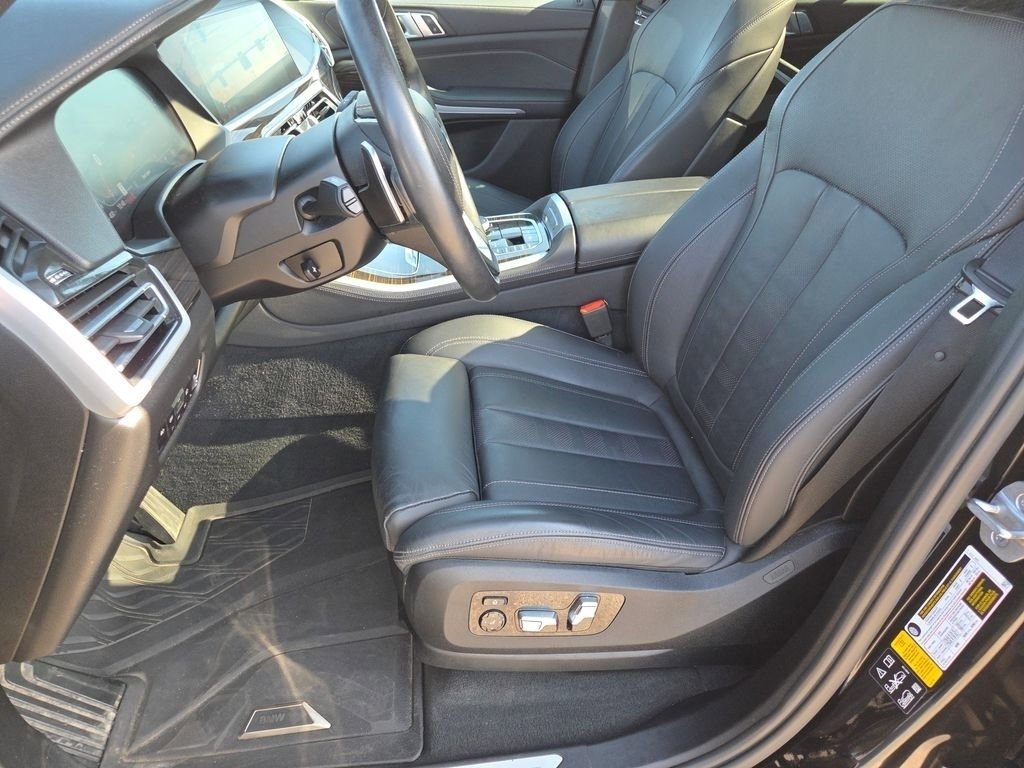 Used 2021 BMW X5 xDrive40i w/ Premium Package image 5