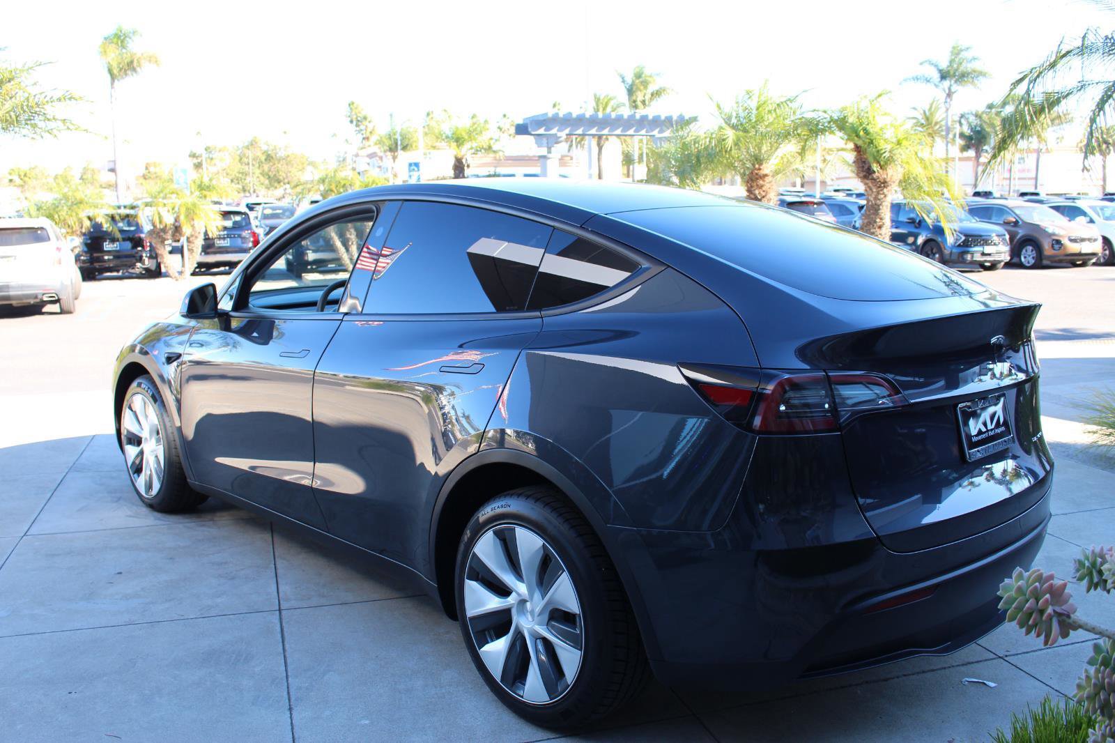 Used 2024 Tesla Model Y Long Range image 6