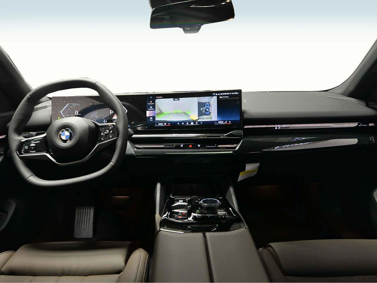 Certified 2025 BMW 530i w/ Premium Package image 11