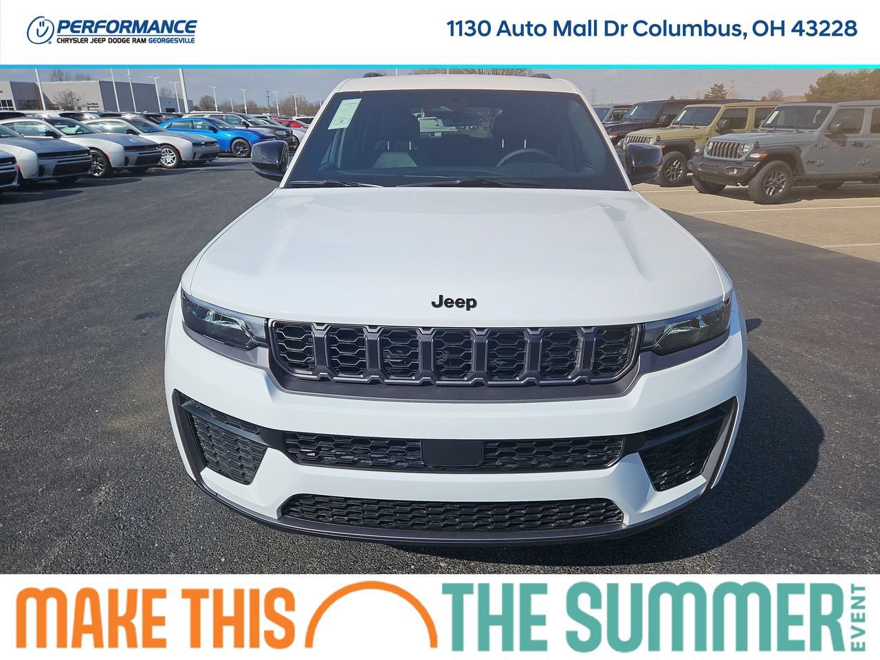 New 2026 Jeep Grand Cherokee Altitude AWD/4WD image 2