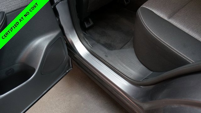 Used 2022 Nissan Rogue SV image 39