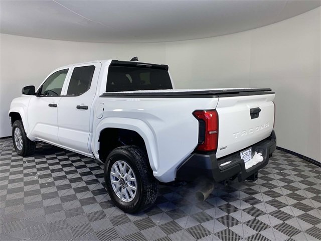 Used 2025 Toyota Tacoma SR image 6