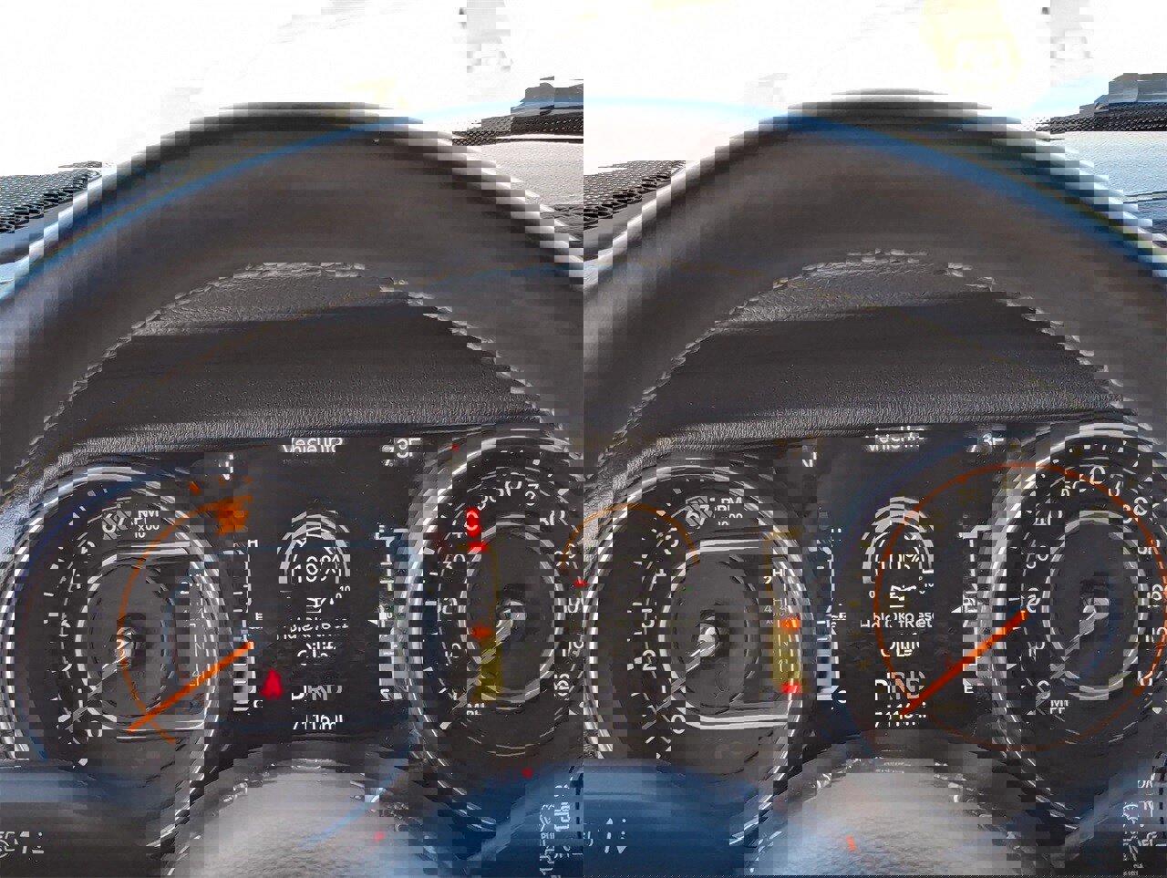 Used 2018 Jeep Wrangler Unlimited Sahara image 26