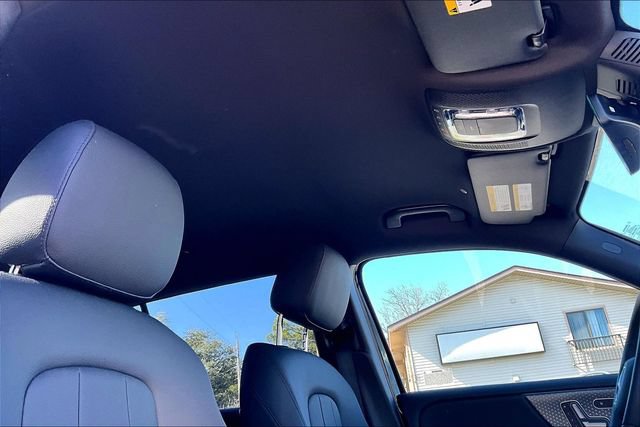 Used 2025 Mercedes-Benz GLB 250 image 22