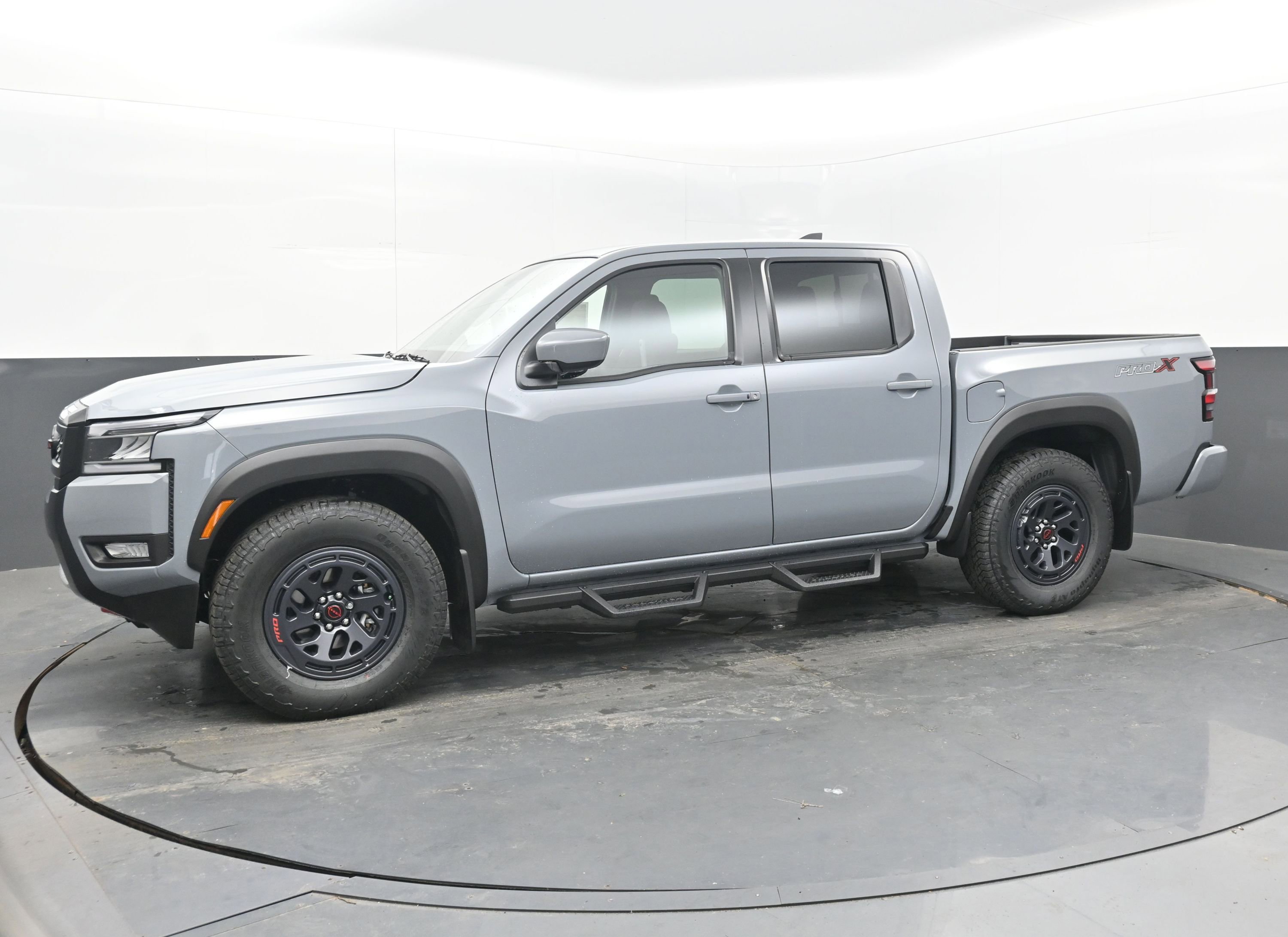 New 2025 Nissan Frontier Pro-X image 4