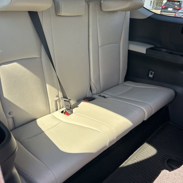Used 2024 Toyota Grand Highlander XLE image 14