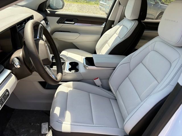 New 2026 GMC Terrain Denali AWD/4WD image 4