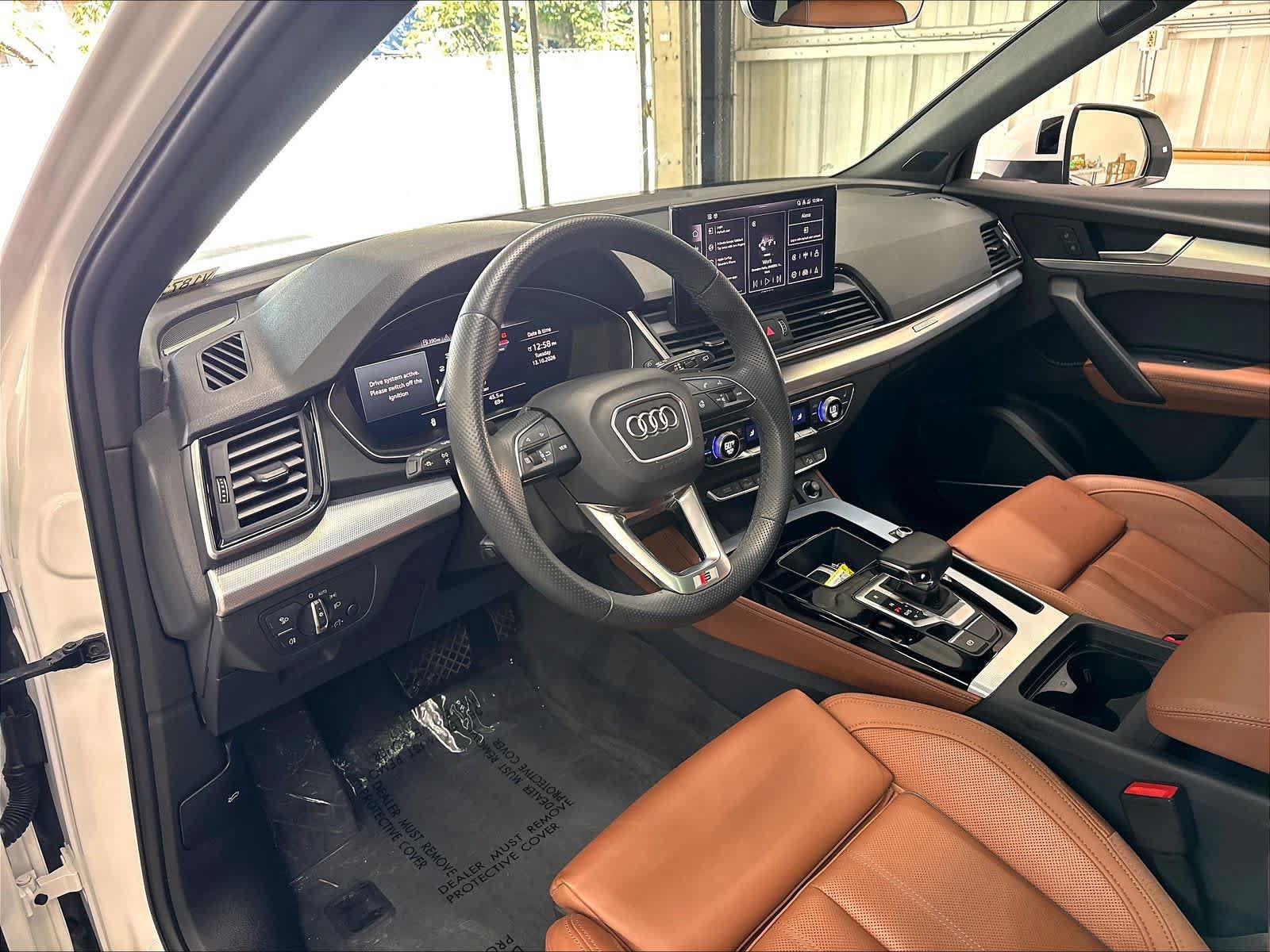 Used 2024 Audi Q5 2.0T Premium Plus w/ Premium Plus Package AWD/4WD image 21