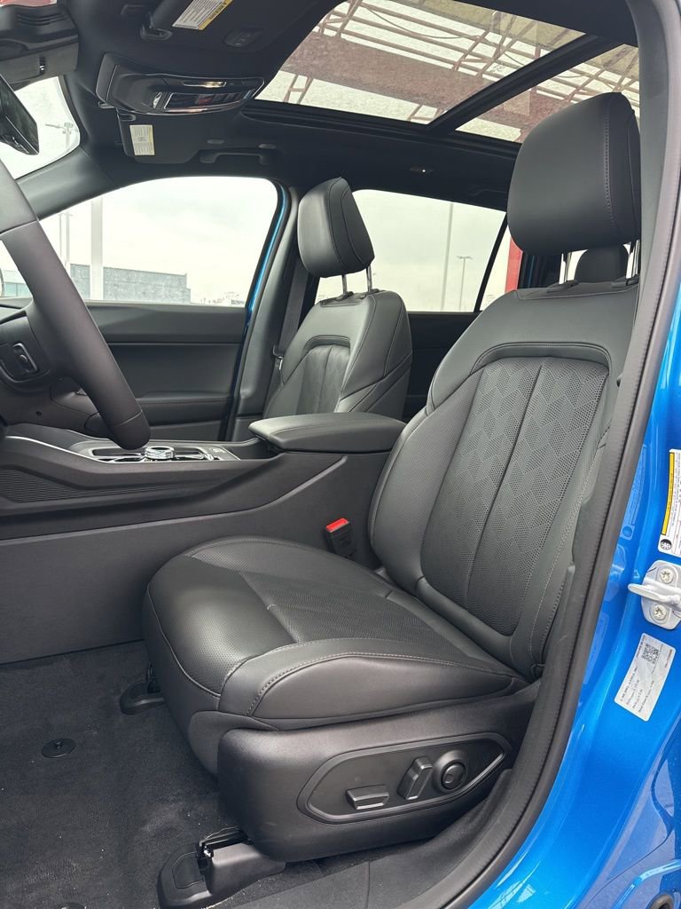 New 2026 Jeep Cherokee Overland w/ Advanced Pro Tech Group image 15