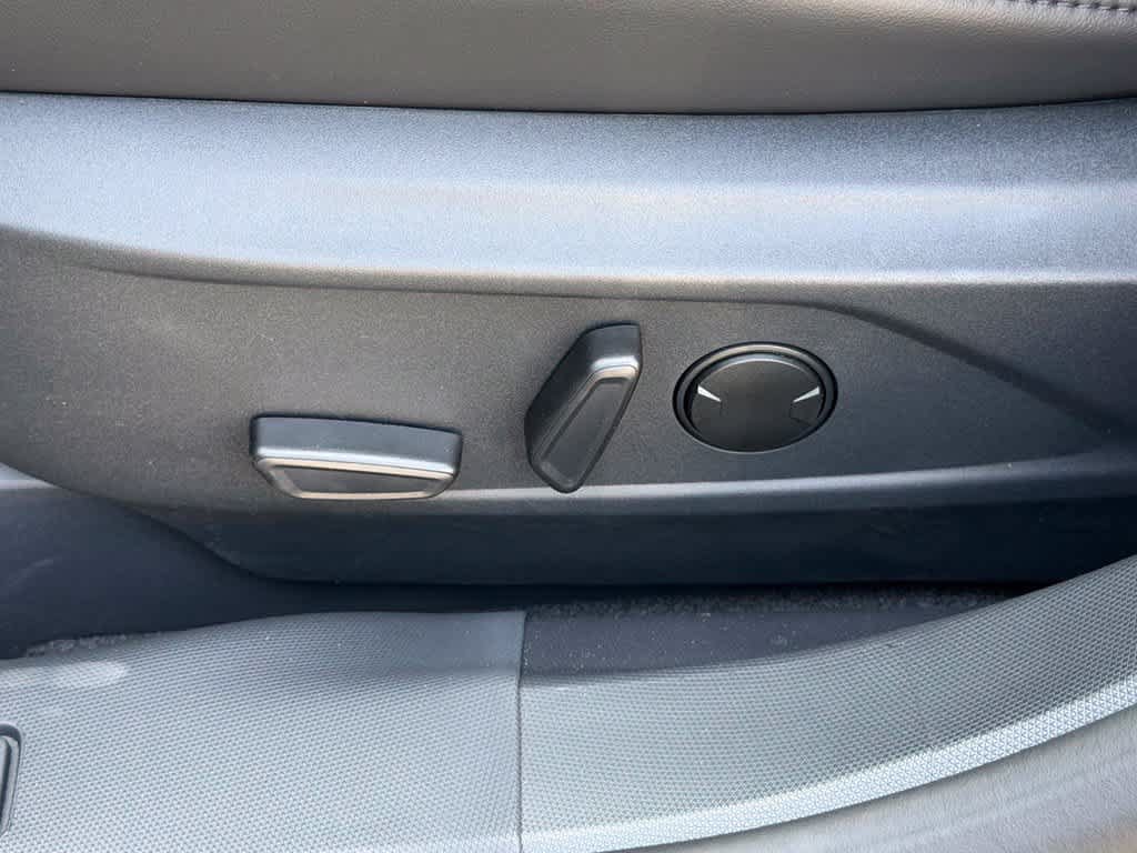 New 2026 Ford Mustang Mach-E Select AWD/4WD image 22