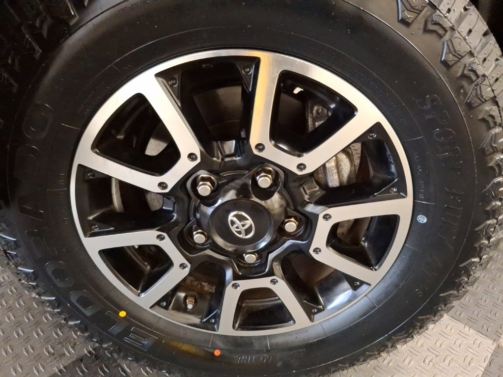 Used 2016 Toyota Tundra Limited image 3