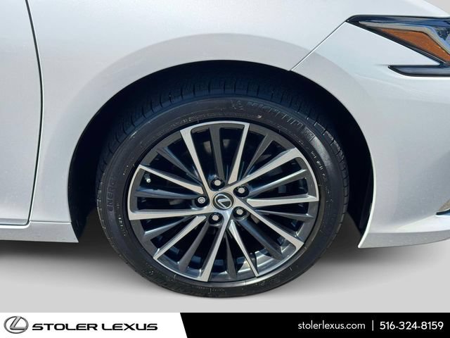 Used 2023 Lexus ES 350 w/ Premium Package FWD image 7
