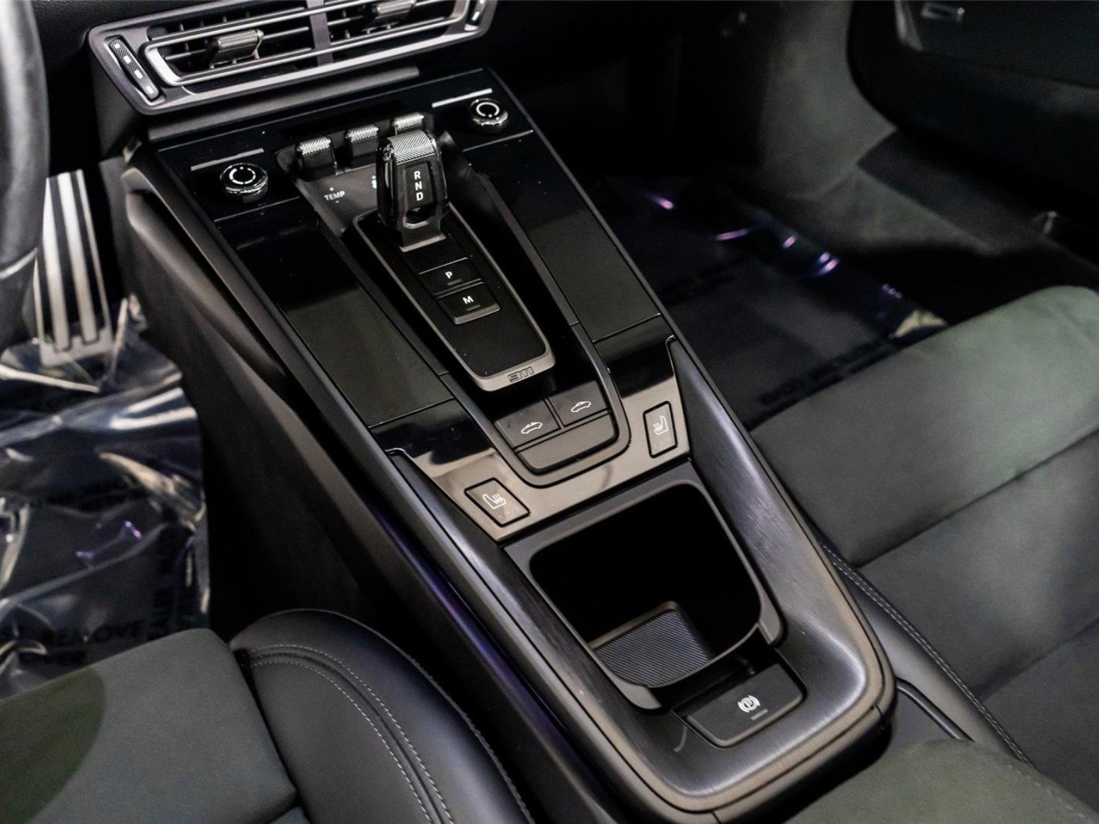 Used 2024 Porsche 911 Targa 4 GTS image 36