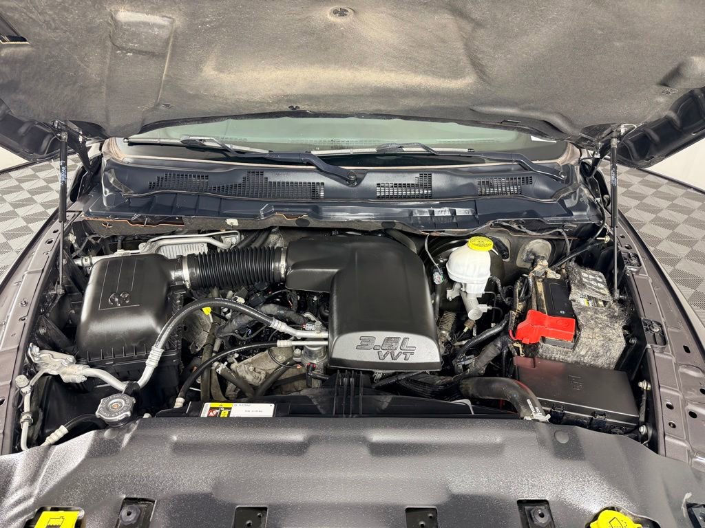 Used 2019 RAM 1500 Classic Warlock w/ Electronics Group AWD/4WD image 36
