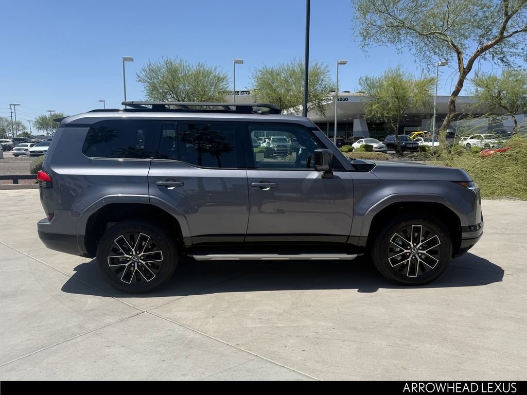 Used 2026 Lexus GX 550 w/ Accessory Package (31) AWD/4WD image 8