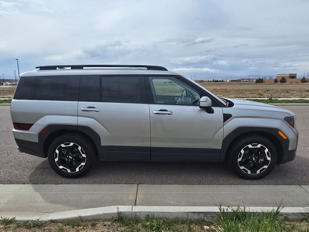 Used 2025 Hyundai Santa Fe SEL image 6